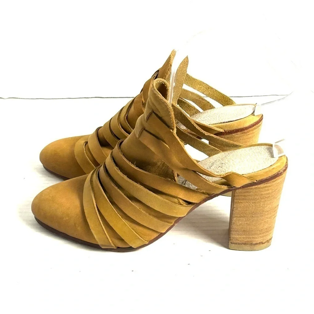 Free People Byron Suede Mules Strappy Heeled Shoes Slide On Size 37 US 7